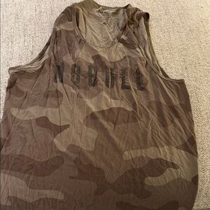 Nobull men’s Camouflage Tank Top